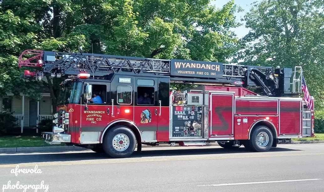 Screenshot_16-5-2024_16522_www.longislandfiretrucks.com